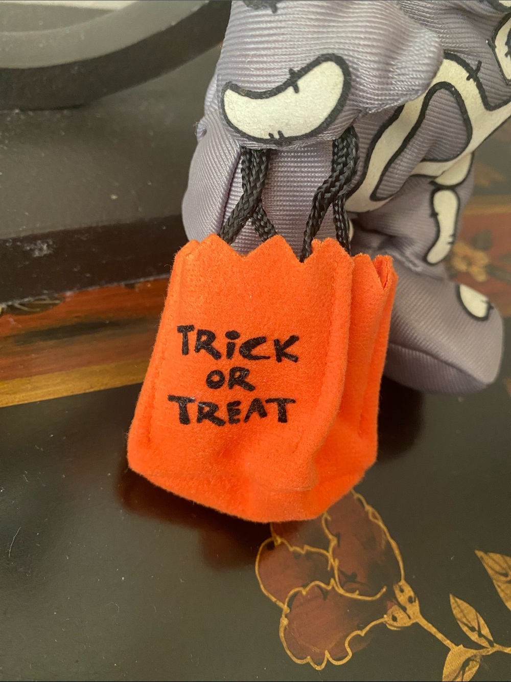Tigger as Skeleton for Halloween 🎃 - Picture 6 of 6
